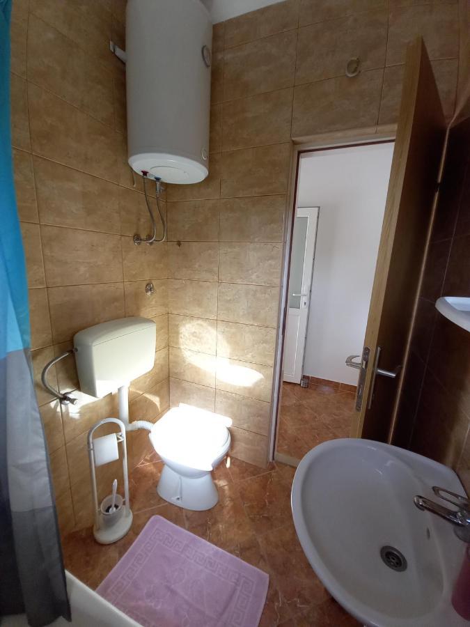 Apartments Vinko Sobra Bagian luar foto